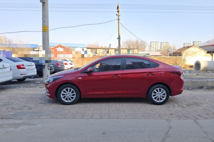 Used Hyundai Verna 2016 1.4L Manual Cool Edition GLS
