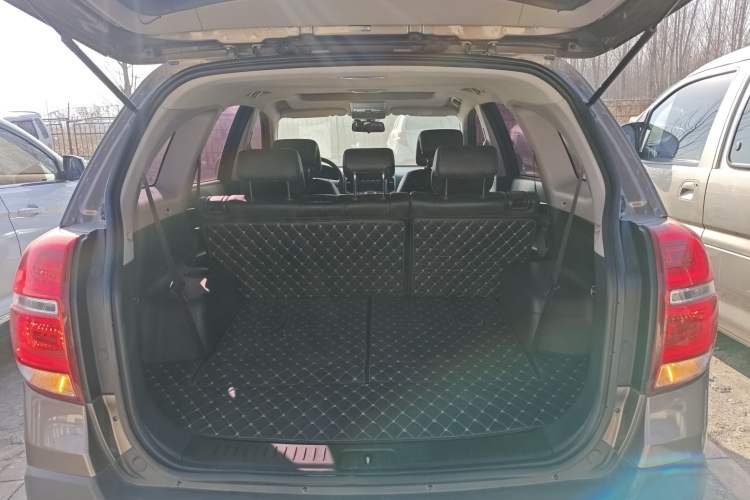 Used Chevrolet Captiva 2017 2.4L Two-Wheel Drive Luxury Edition 7 Seats
