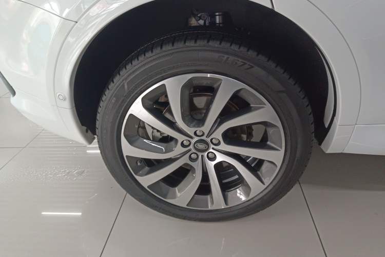 Used Land Rover Discovery Sport 2020 249 PS R-Dynamic Performance Tech Edition 7 Seats
