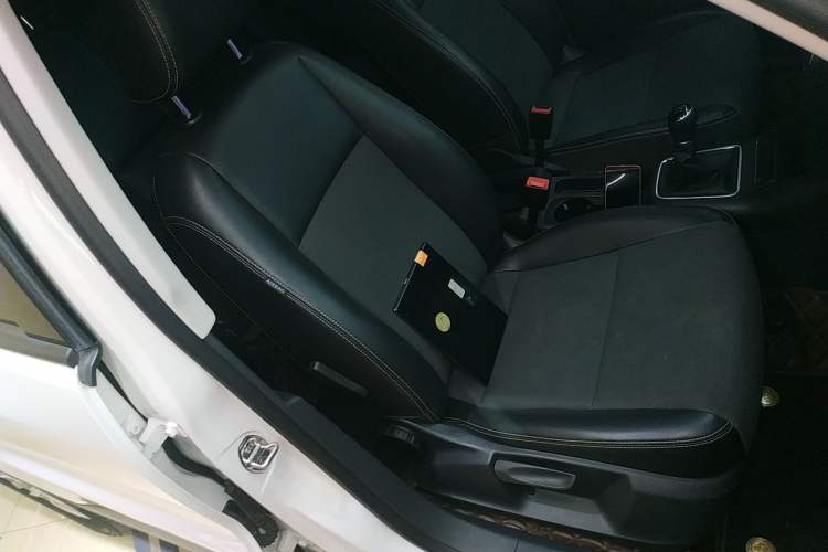 Used Volkswagen Tiguan 2016 300TSI Manual Two-Wheel Drive Trend Edition