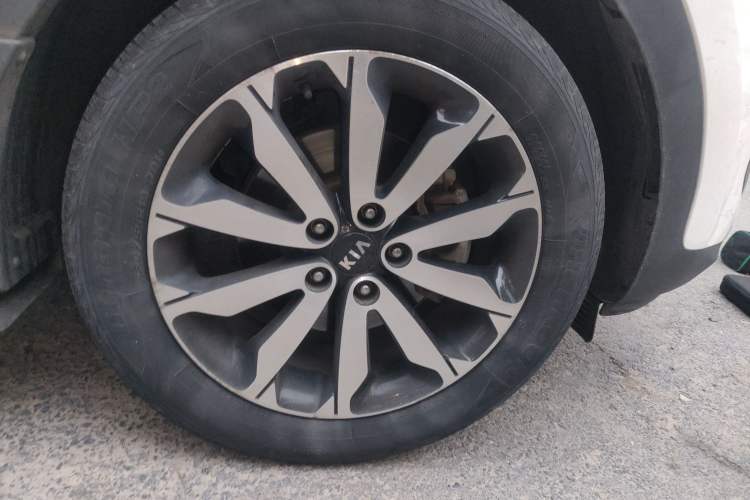 Used Kia KX5 2016 1.6T Automatic Two-Wheel Drive DLX
