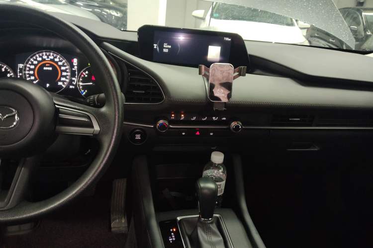 Used Mazda Mazda 3 Axela 2023 2.0L Automatic Zhiqing Edition
