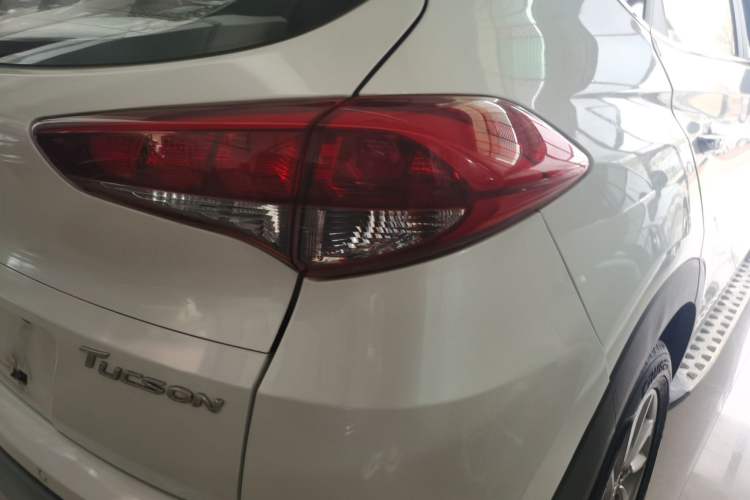 Used Hyundai Tucson 2015 1.6T Dual-Clutch Two-Wheel-Drive Smart Model
