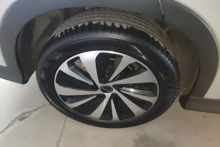 Used BYD Song PLUS New Energy 2023 Champion Edition DM-i 110KM Flagship PLUS
