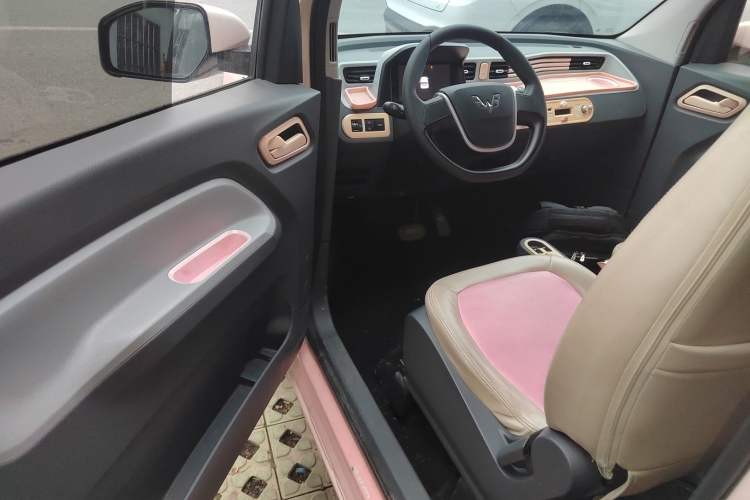 Used Wuling Hongguang MINIEV 2021 Macaron Fashion Edition Lithium-Ion Battery