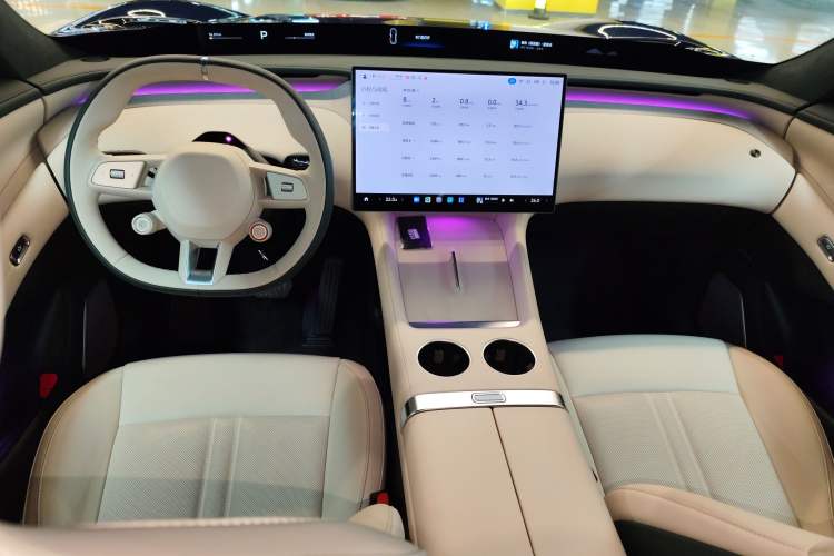 Used  YU7 2025 Ultra-Long Range High-Performance All-Wheel-Drive Max Edition