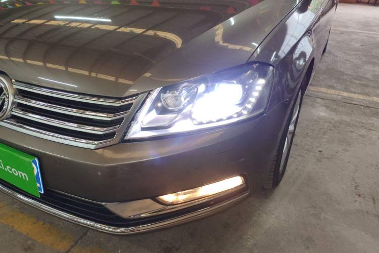 Used Volkswagen Magotan 2015 Facelift 1.8TSI Luxury Model
