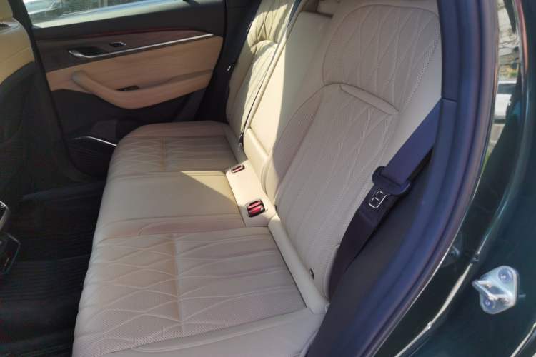 Used Geely Auto Monjaro L 2025 Dongfang Yao 2.0TD Automatic All-Wheel-Drive Wangyue Edition
