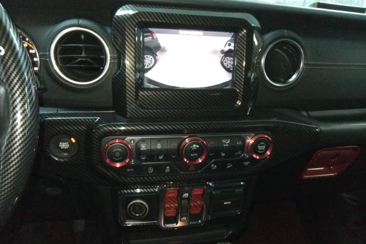 Used  Wrangler 2019 2.0T Sahara 4-Door Version China V Standard