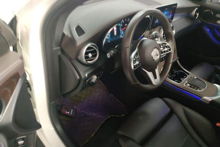 Used Mercedes-Benz GLC 2020 GLC 260 L 4MATIC Luxury Model
