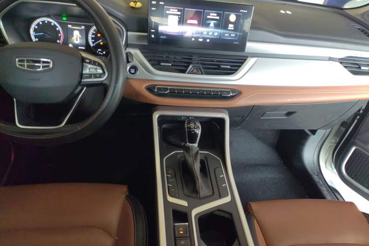 Used Geely Auto Vision X6 2020 1.4T CVT Luxury Edition
