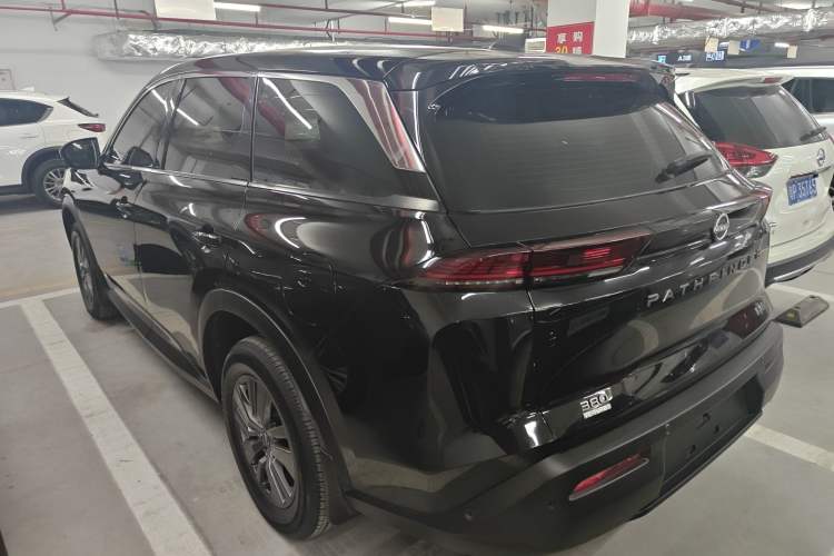 Used Nissan Terra 2024 380 VC-TURBO Two-Wheel Drive Smart Enjoyment Edition 6 Seats
