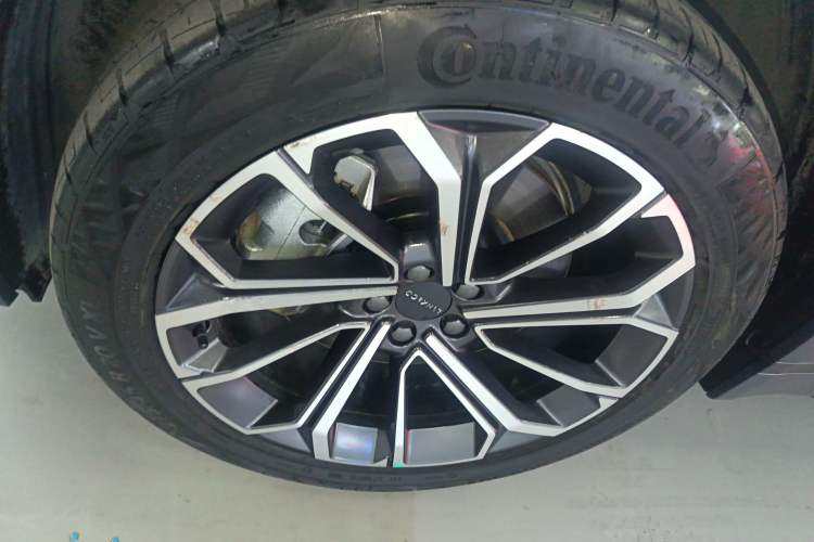 Used Lynk & Co 09 EM-P 2023 2.0TD EM-P Long-Range Version PM 7-Seater