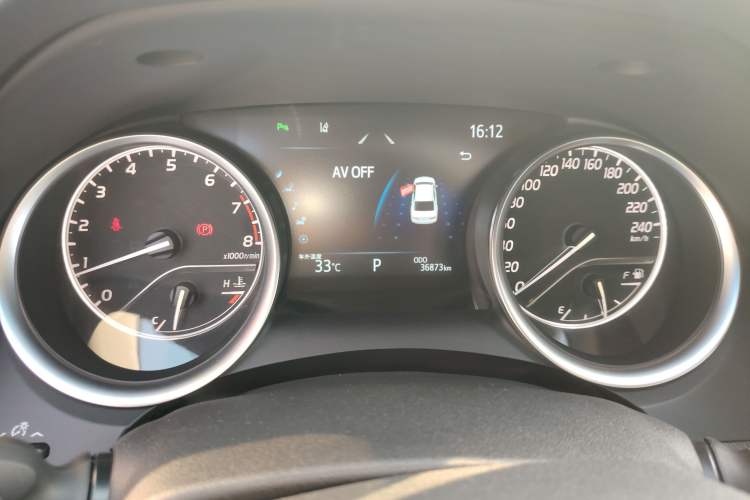 Used Toyota Camry 2021 2.0G Luxury Edition
