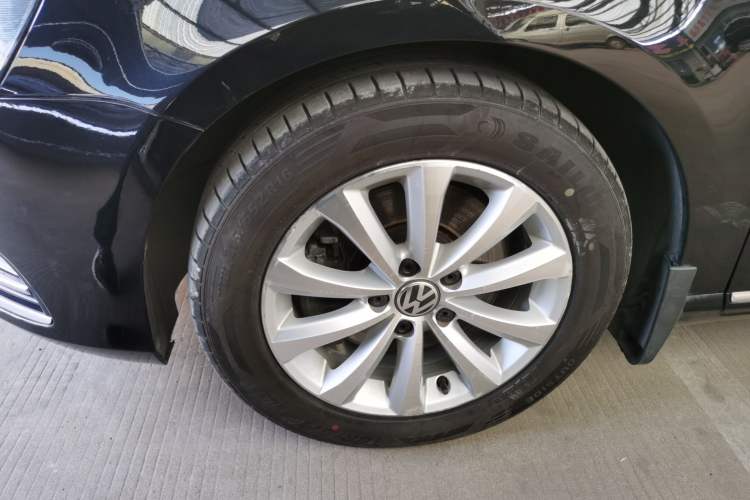 Used Volkswagen Magotan 2016 1.8TSI Smart Comfort Model
