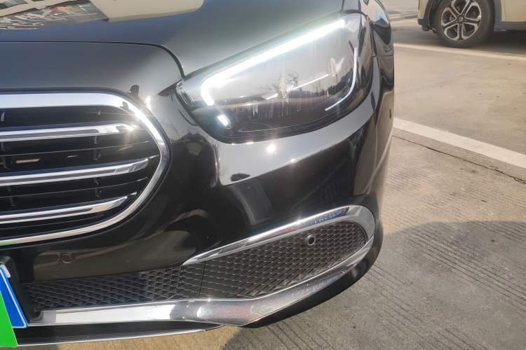 Used Mercedes-Benz E-Class 2023 Facelift E 260 L