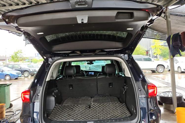 Used Buick Enclave 2020 28T Two-Wheel Drive Luxury Version
