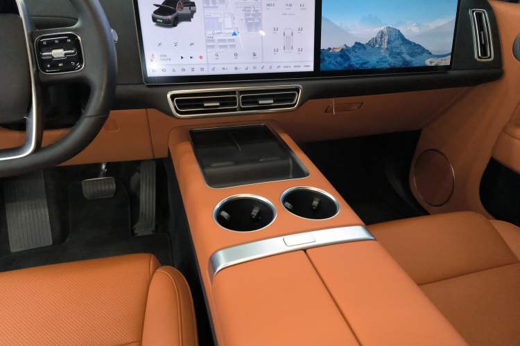 Used Li Auto L7 2023 Air model
