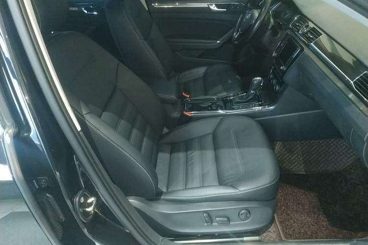 Used Volkswagen Passat 2017 330TSI DSG Prestige Edition
