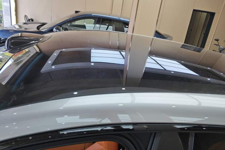 Used  YU7 2025 Ultra-Long Range Rear-Wheel Drive Version
