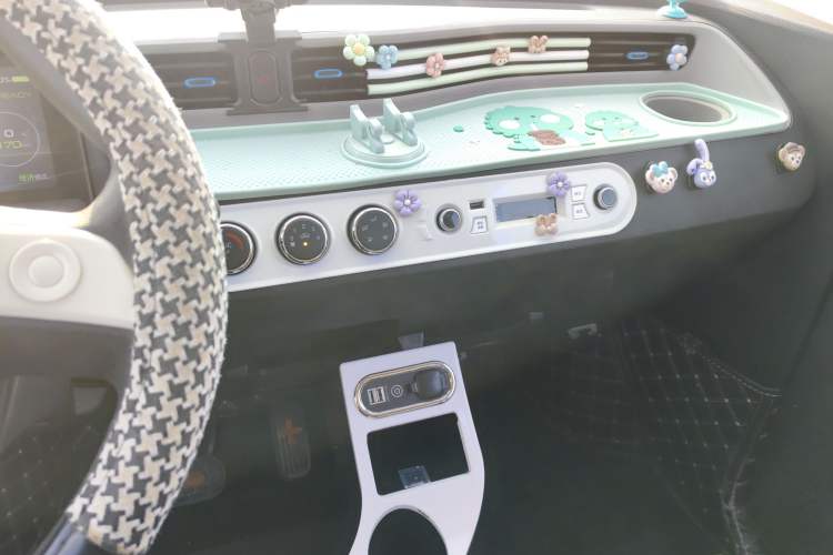 Used Wuling Hongguang MINIEV 2020 Enjoyment Model Lithium Iron Phosphate