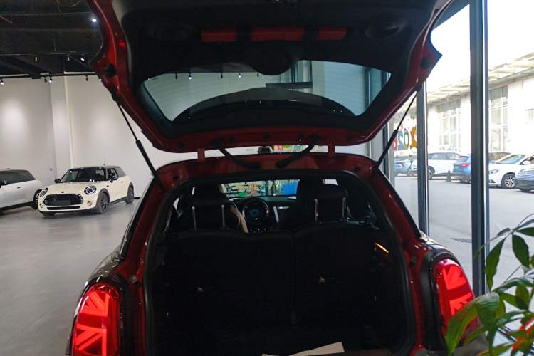 Used  MINI 2018 2.0T COOPER S Racing Driver