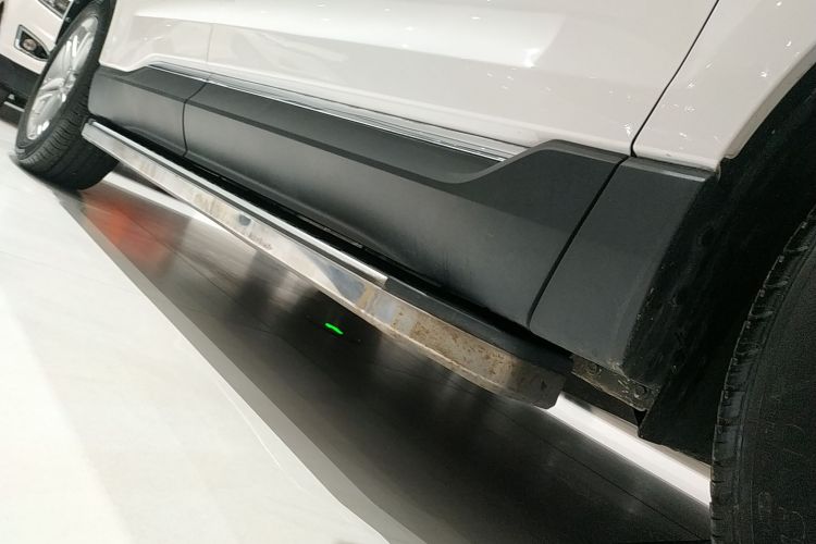 Used Ford Edge 2018 EcoBoost 245 Two-Wheel-Drive Titanium 7-Seater China V Standard
