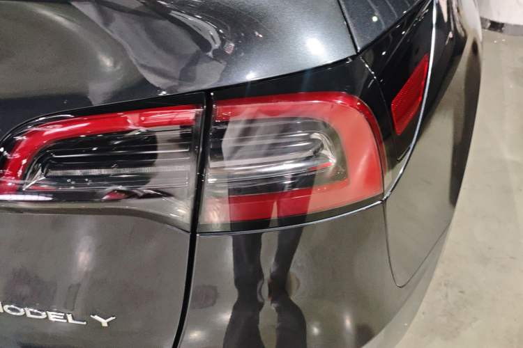 Used Tesla Model Y 2024 Rear-Wheel-Drive Version