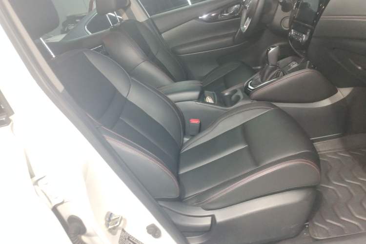 Used Nissan Qashqai 2022 2.0L CVT XV Smart Enjoyment Version
