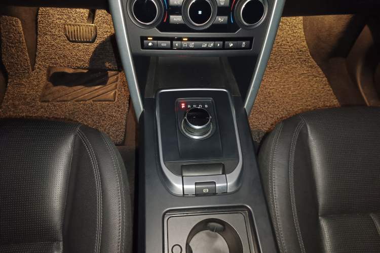 Used Land Rover Discovery Sport 2017 2.0T SE