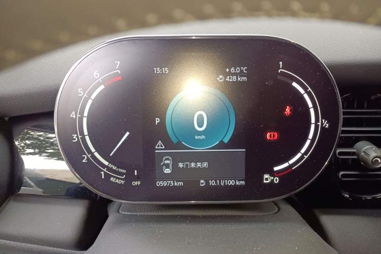 Used MINI MINI 2023 1.5T COOPER Artist Five-Door Edition