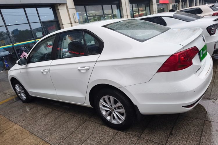 Used Volkswagen Bora 2017 1.6L Automatic Fashion Model