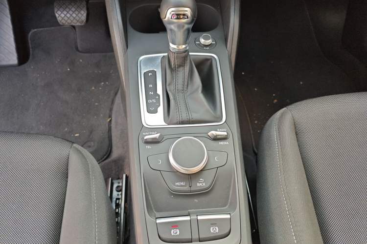 Used Audi Q2L 2021 35 TFSI Progressive Dynamic Edition
