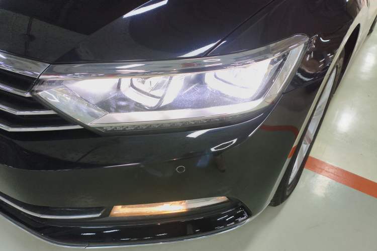 Used Volkswagen Magotan 2019 330TSI DSG Leading Model China VI Standard
