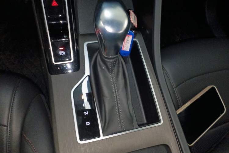 TDK.VehicleDetails.img