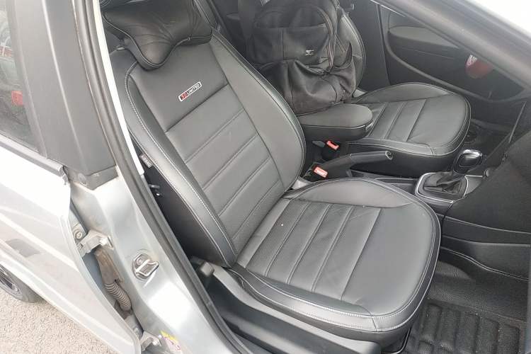 Used Volkswagen Polo 2014 1.6L Automatic Comfort Edition