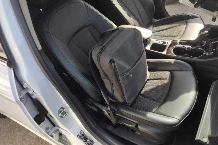 Used Buick Verano 2018 Sedan 20T Dual-Clutch Leading Model