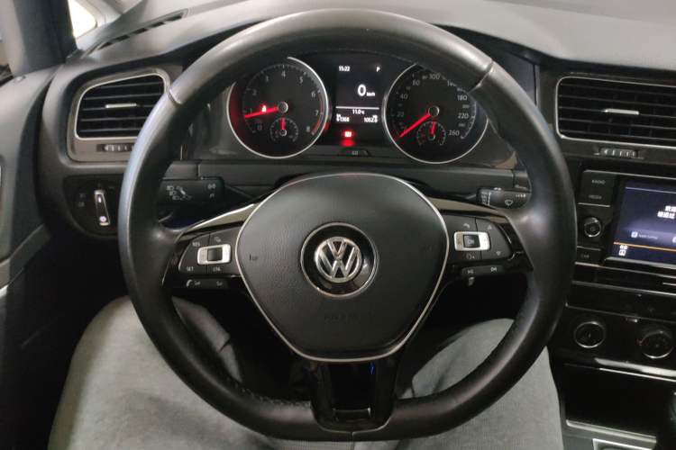 Used Volkswagen Golf 2018 1.6L Automatic Comfort Model