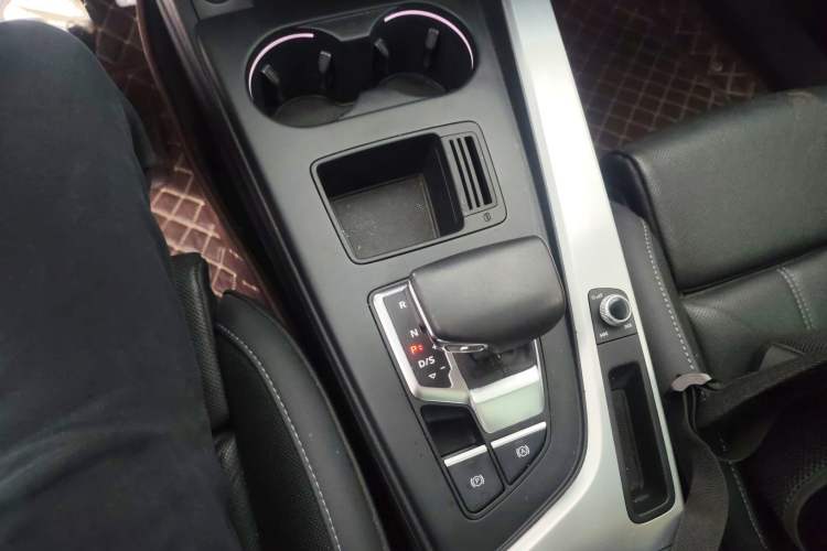 Used Audi A4L 2020 40 TFSI Fashion Dynamic Model
