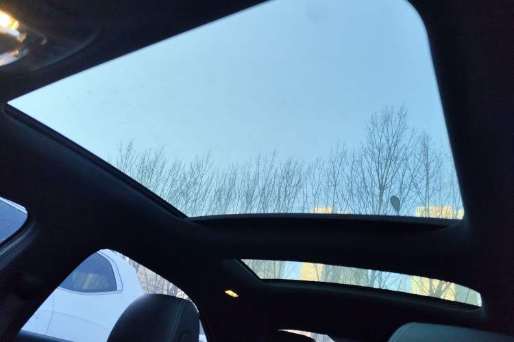 Used Mercedes-Benz A-Class 2022 Revised Version A 200 L Sport Sedan Fashionable Style