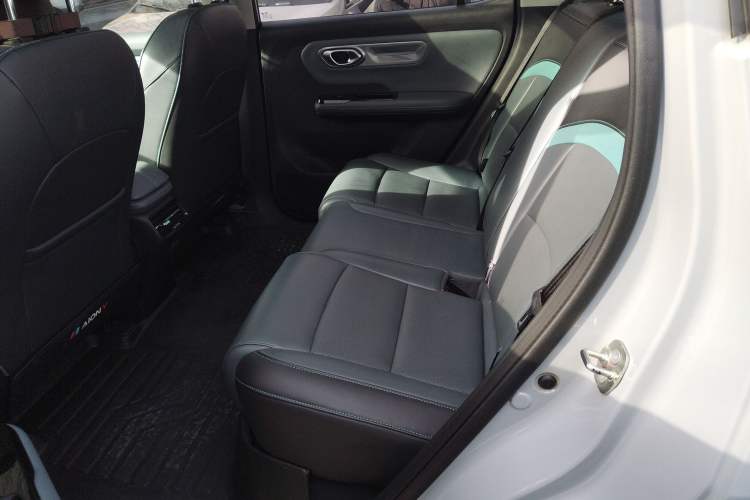 Used AION Y 2022 Plus 70 Smart Edition