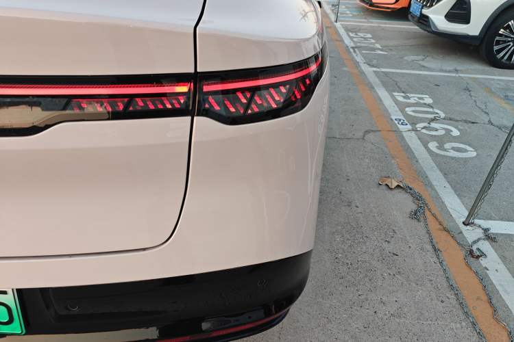 Used Nissan N7 2025 510 Max
