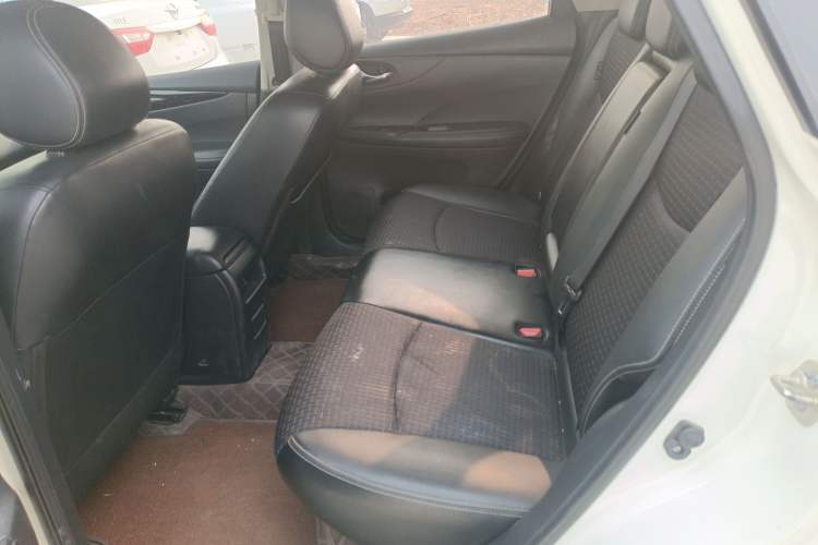 Used Nissan Tiida 2019 1.6L CVT Smart Drive Version China VI Standard