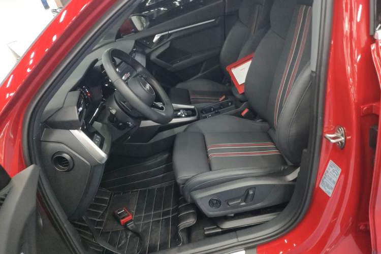 Used Audi A3 2022 Sportback 35 TFSI Fashionable Sports Model
