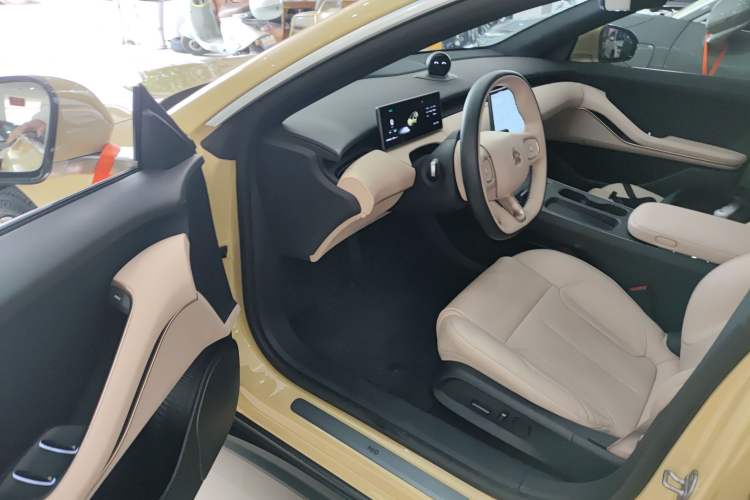 Used Nio ET5T 2023 75 kWh Touring