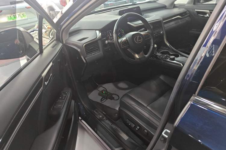 Used Lexus RX 2016 300 4x4 Elegant Edition China VI
