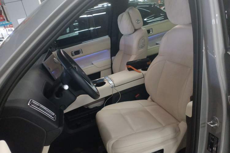 Used Li Auto L8 2023 Pro Model