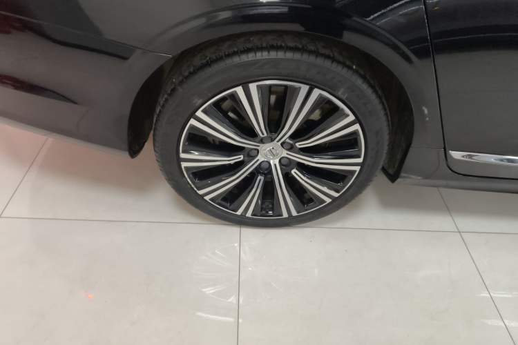 Used Volvo S90 2023 B5 Zhiyuan Luxury Edition