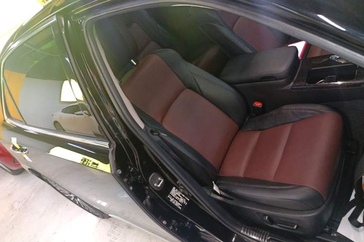 Used Toyota Crown 2018 2.0T Sport Edition
