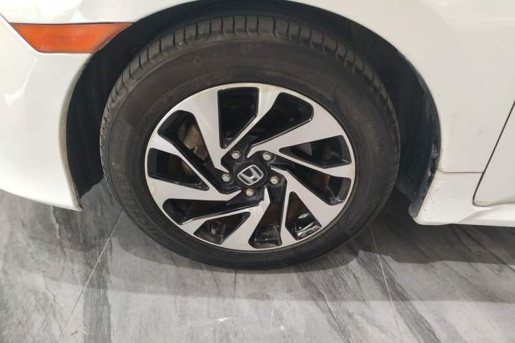 Used Honda Civic 2016 220TURBO CVT Luxury Edition